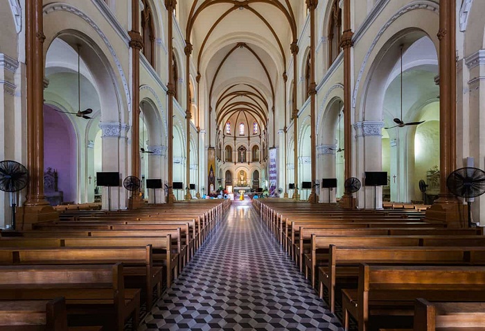 Nhà thờ Đức Bà 